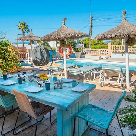Villa Azul: Seaside Retreat With Private Pool