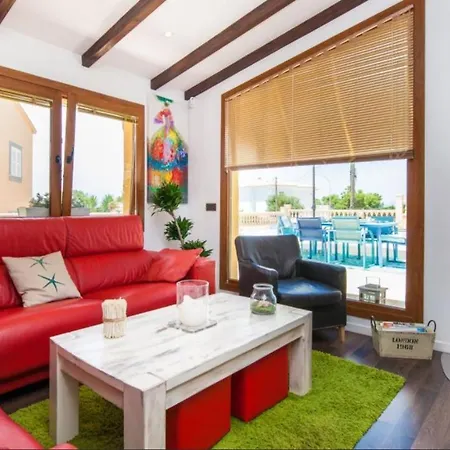 Villa In With Sea View And Private Pool